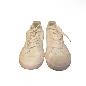 On Cloud The Roger Advantage Size 10 Women Tennis Sneakers White/Juniper Running